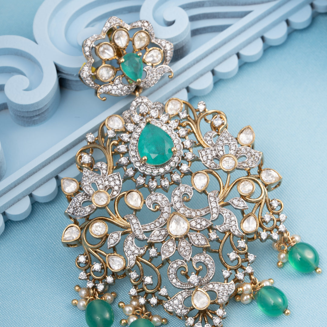 Valoria Victorian Pendant Set