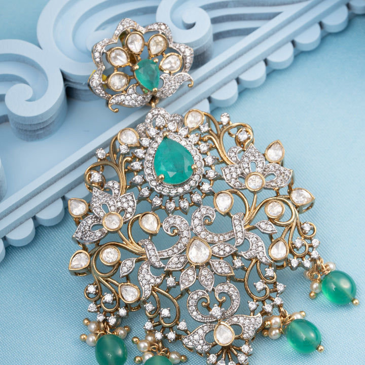 Valoria Victorian Pendant Set