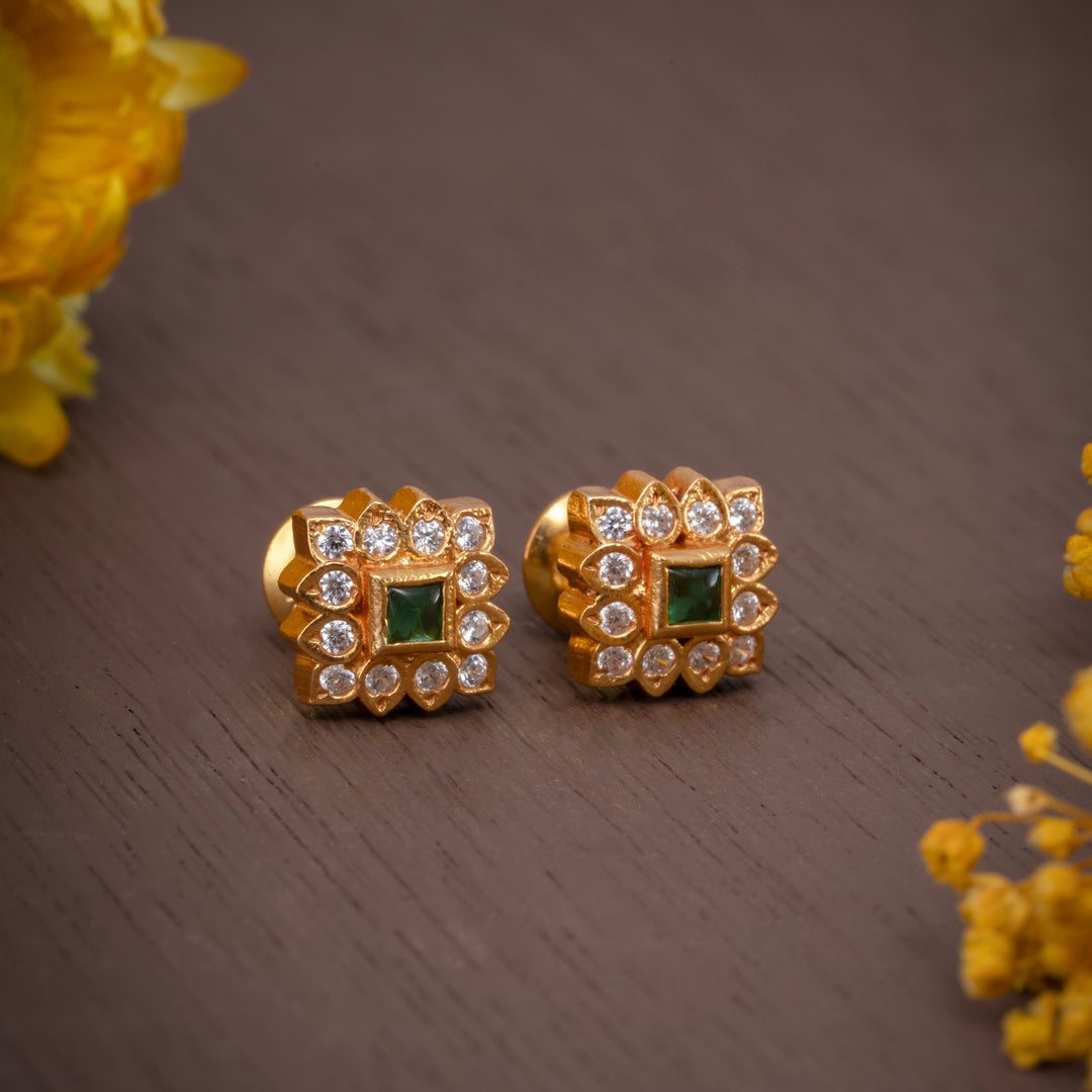 Chatur Bloomé Stud Earrings