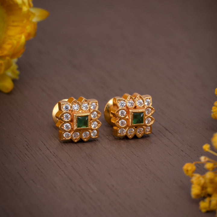 Chatur Bloomé Stud Earrings