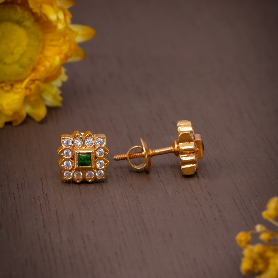 Chatur Bloomé Stud Earrings