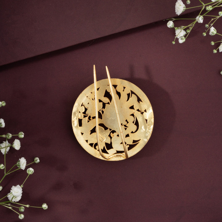 Rajnavi Kundan Brooch