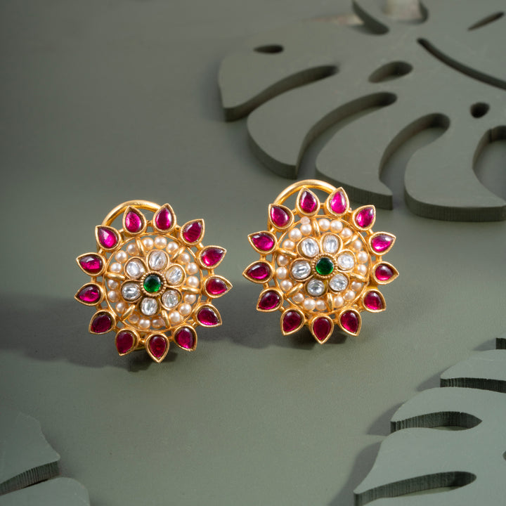 Gulshan Kundan Studs