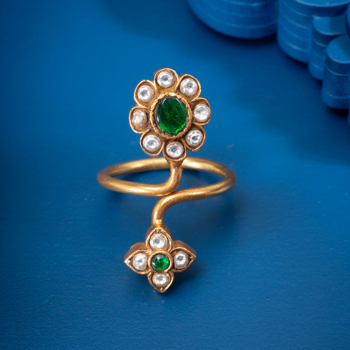 Zarin Petal Kundan Ring