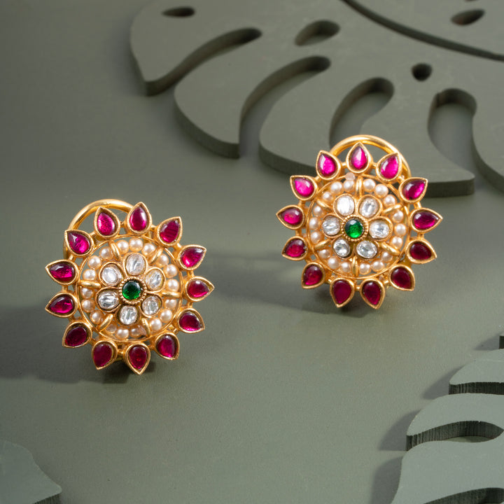 Gulshan Kundan Studs