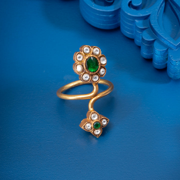 Zarin Petal Kundan Ring