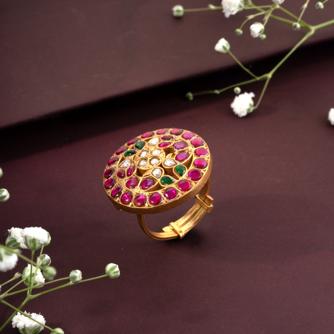 Kundanora Adjustable Ring