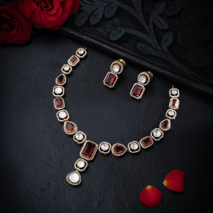 Crima Victorian Necklace Set