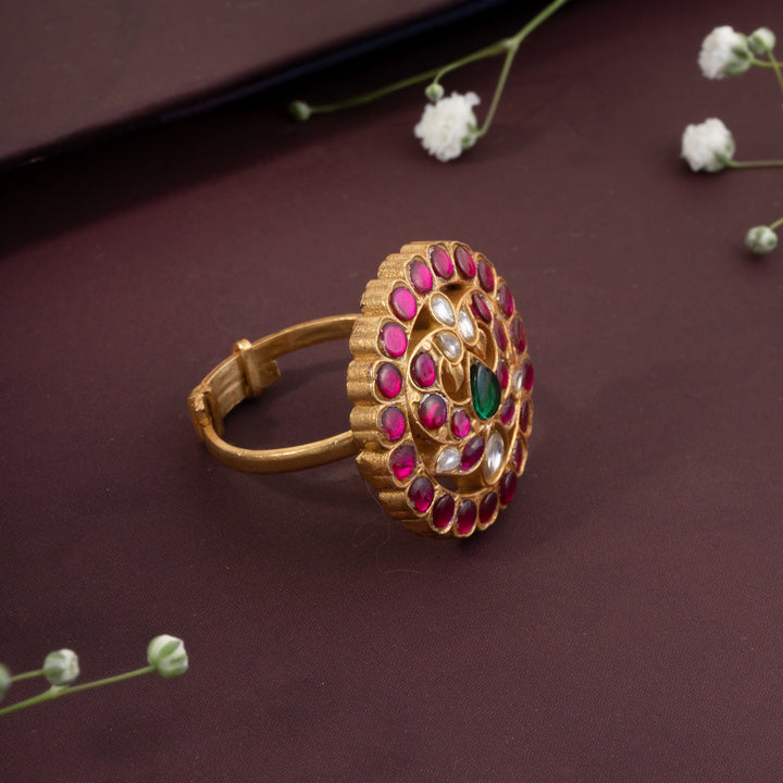 Kundari Mor Adjustable Ring