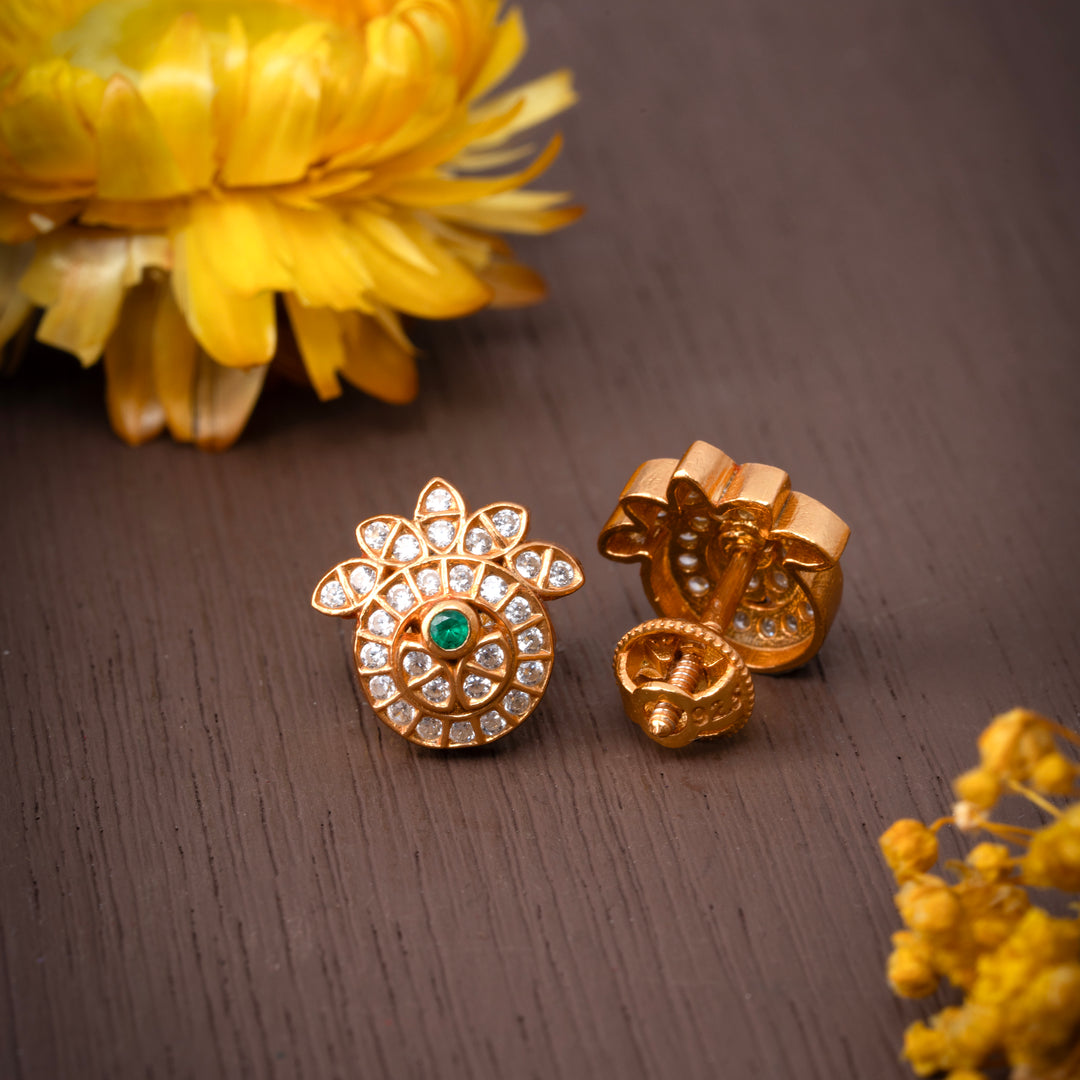 Parvati Glow Stud Earrings