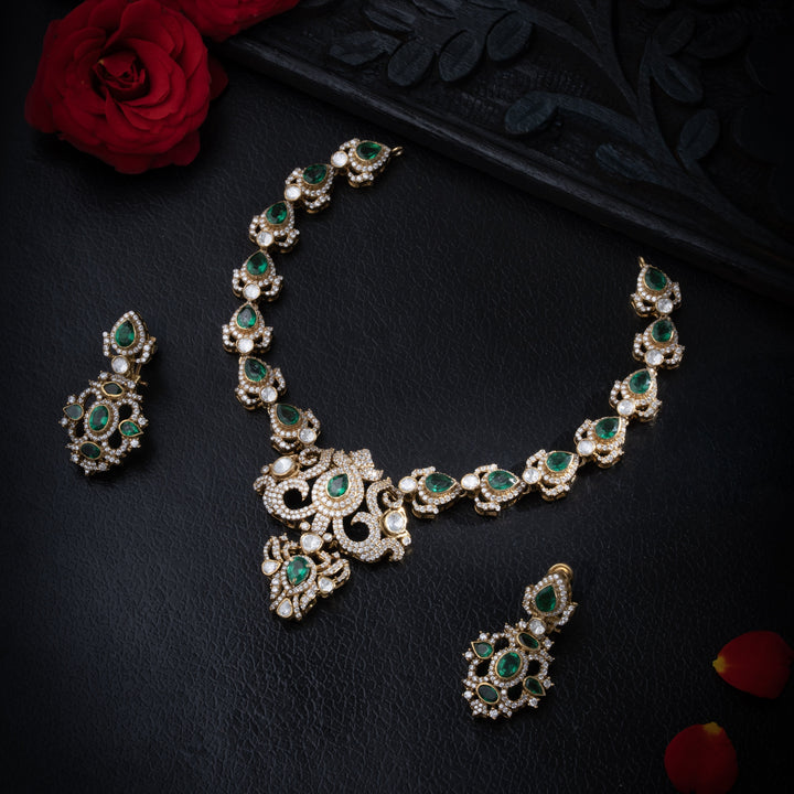 Emeriva Victorian Necklace Set