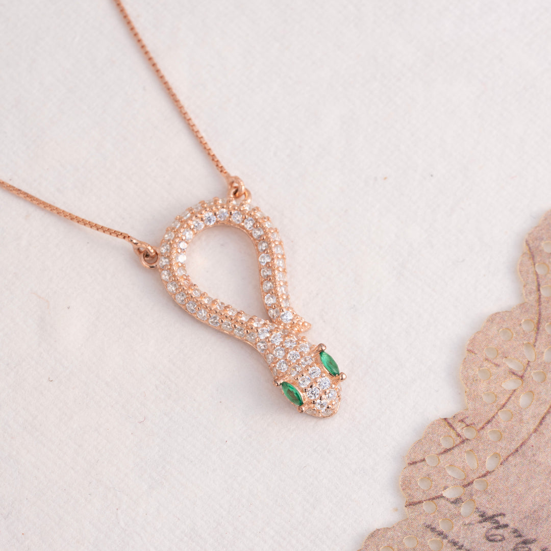 Serpentine Chain Pendant