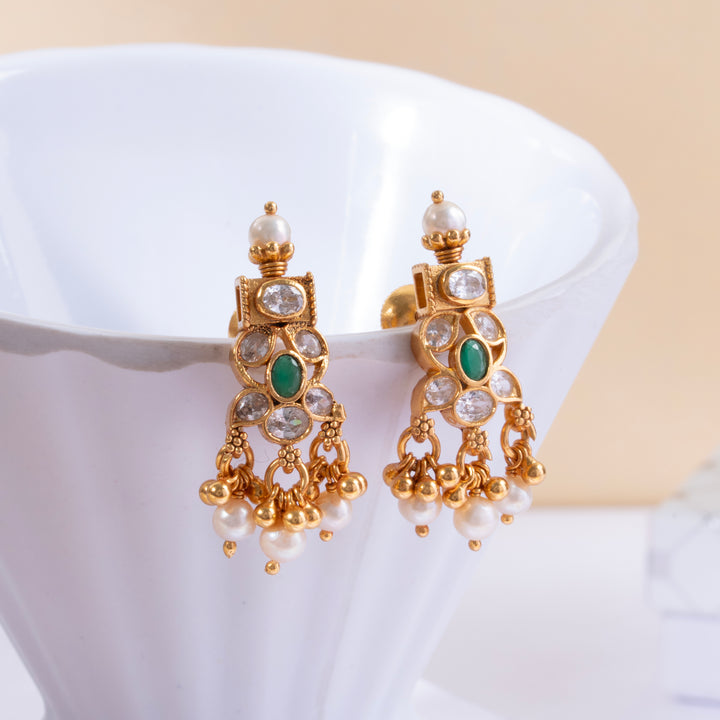 Moti Kireeta Danglers