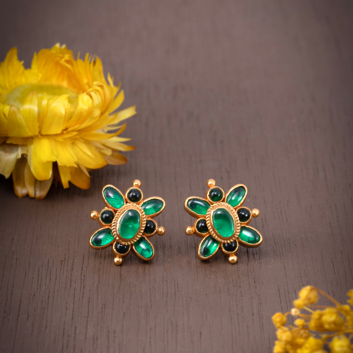 Reversa Stud Earrings