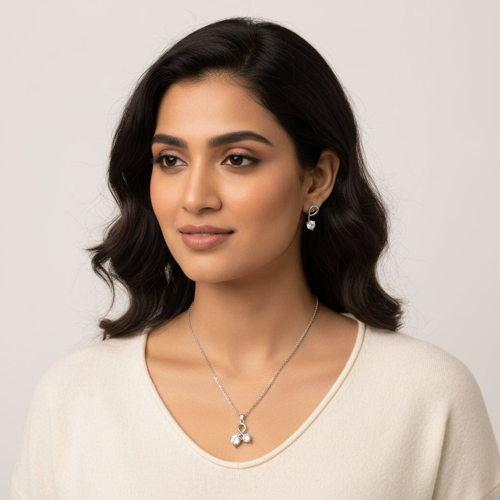 Soft Glow Chain Pendant Set