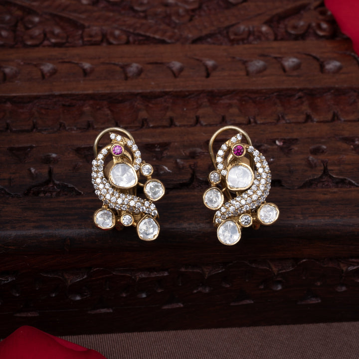 Peacora Victorian Studs