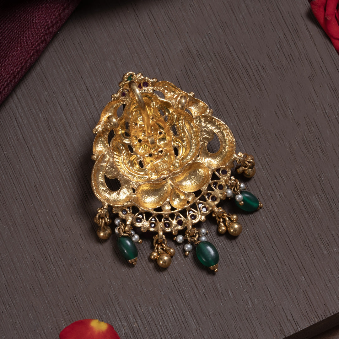 Devi Lavanyavati Jadau Pendant