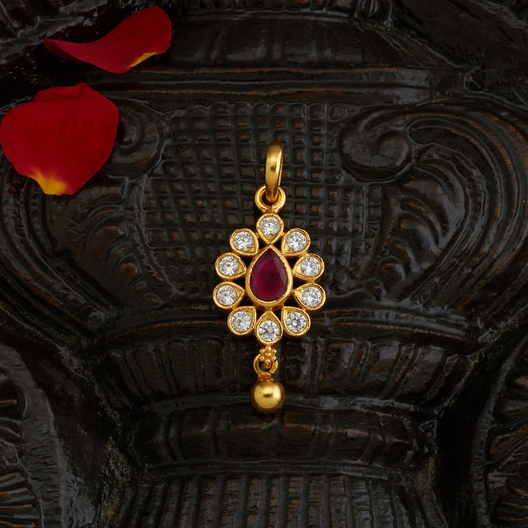Vilva Tara Pendant Set