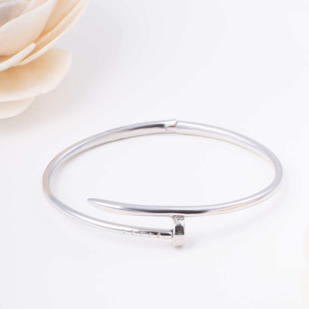 Tiptoise Bracelet