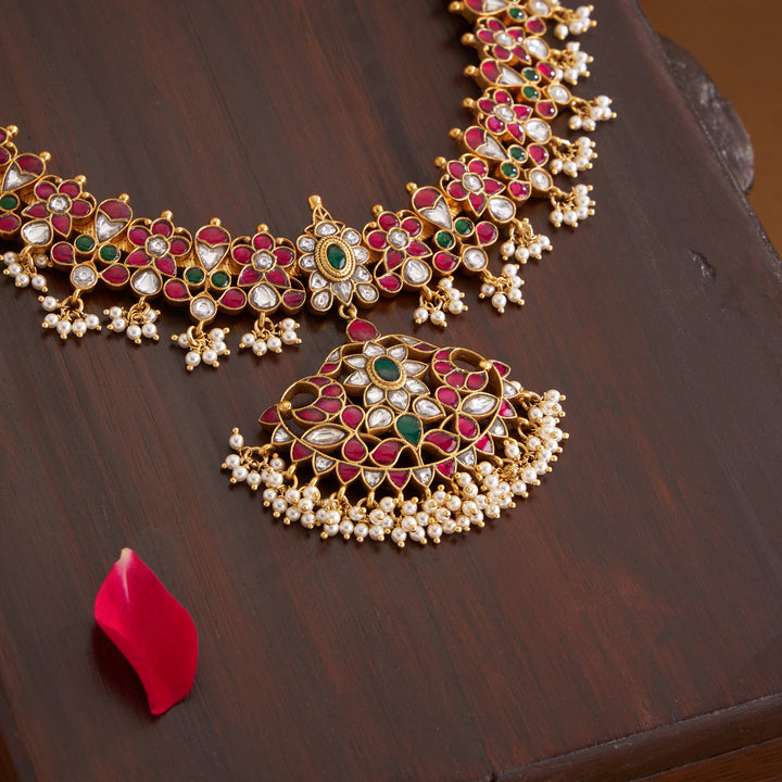 Gulzarika Necklace