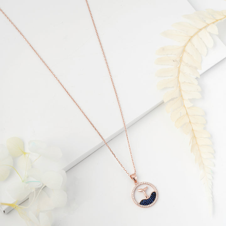 Fish Tail Chain Pendant