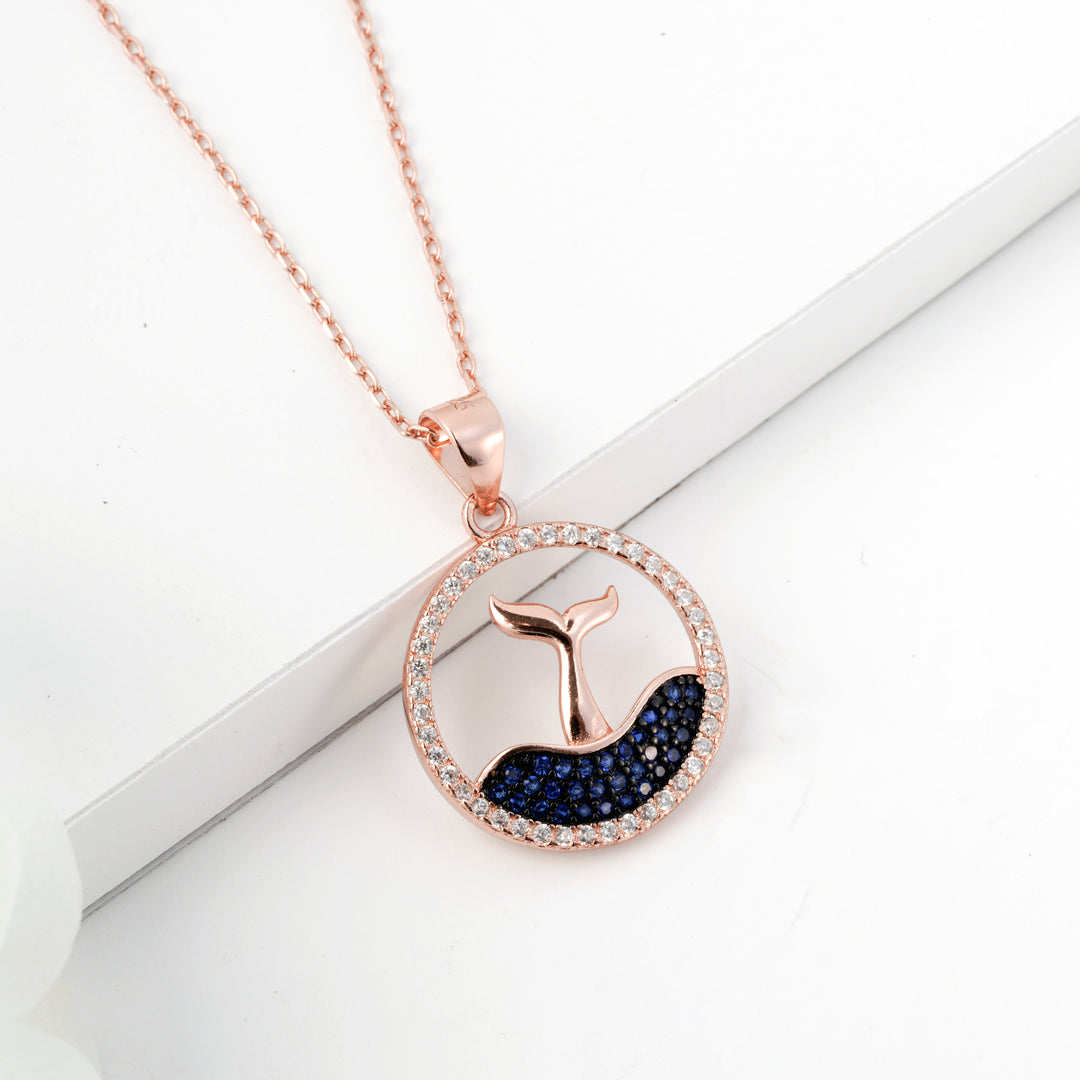 Fish Tail Chain Pendant