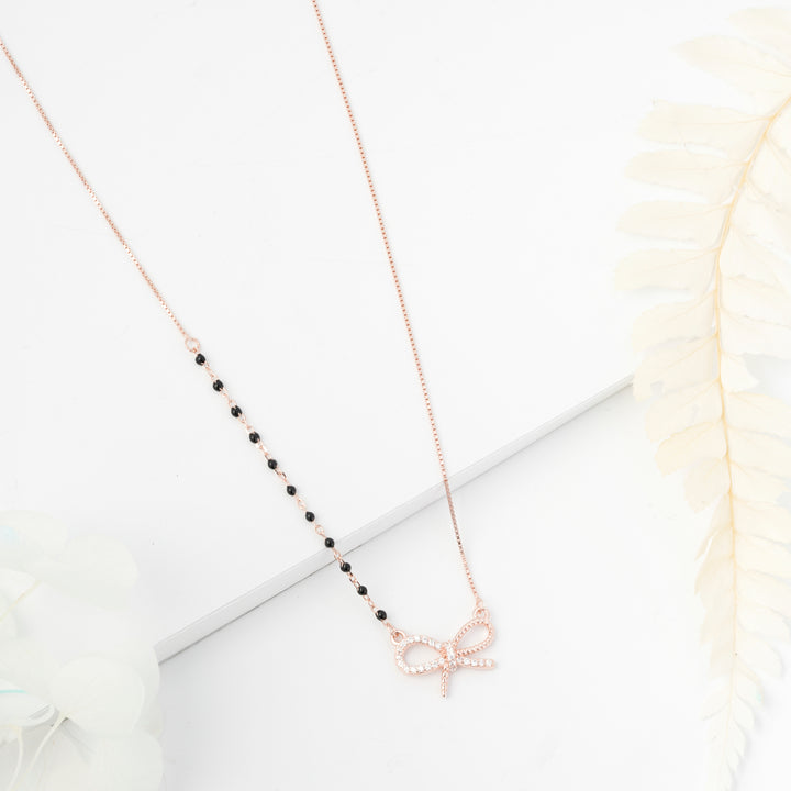 Bow Link Mangalsutra