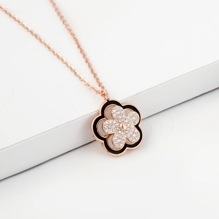 Pholia Chain Pendant