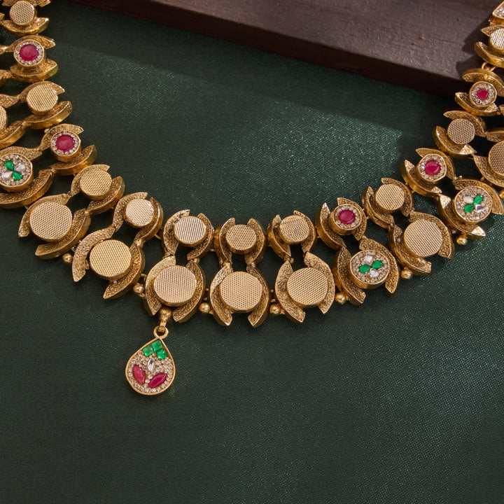 Droviya Necklace Set