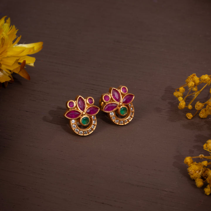 Aria Stud Earrings