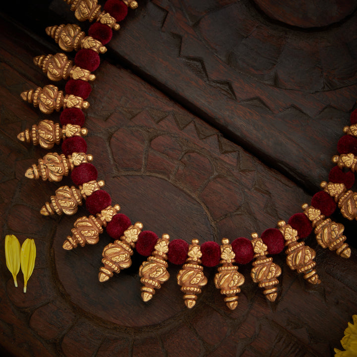 Gaurangi Necklace