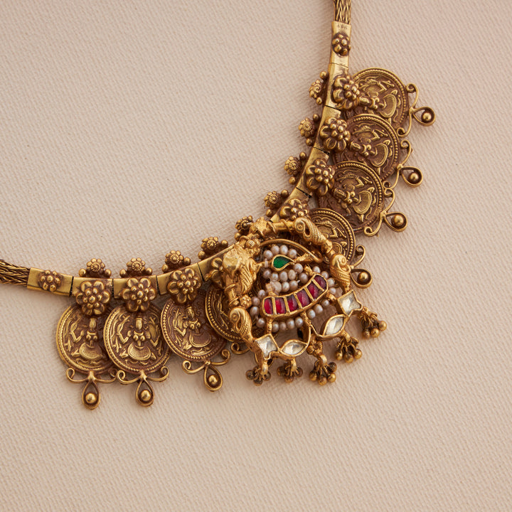 Shree Kaasvia Necklace