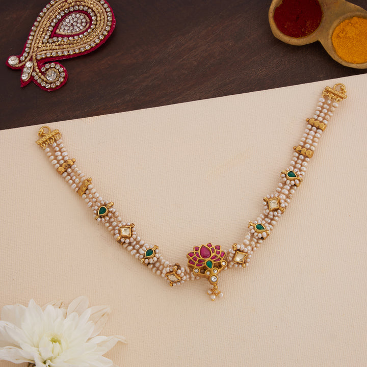 Shobha Padma Choker