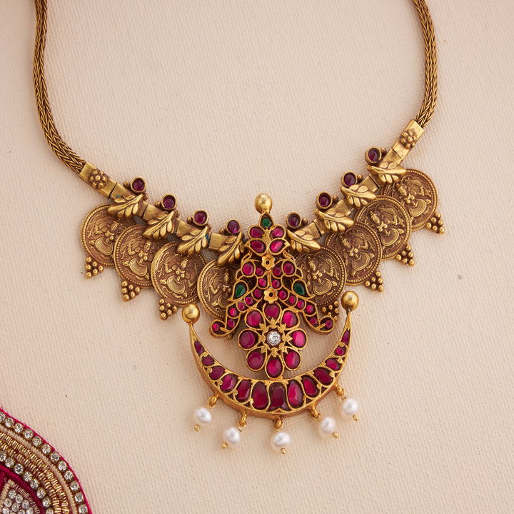 Kasaulaperu Necklace