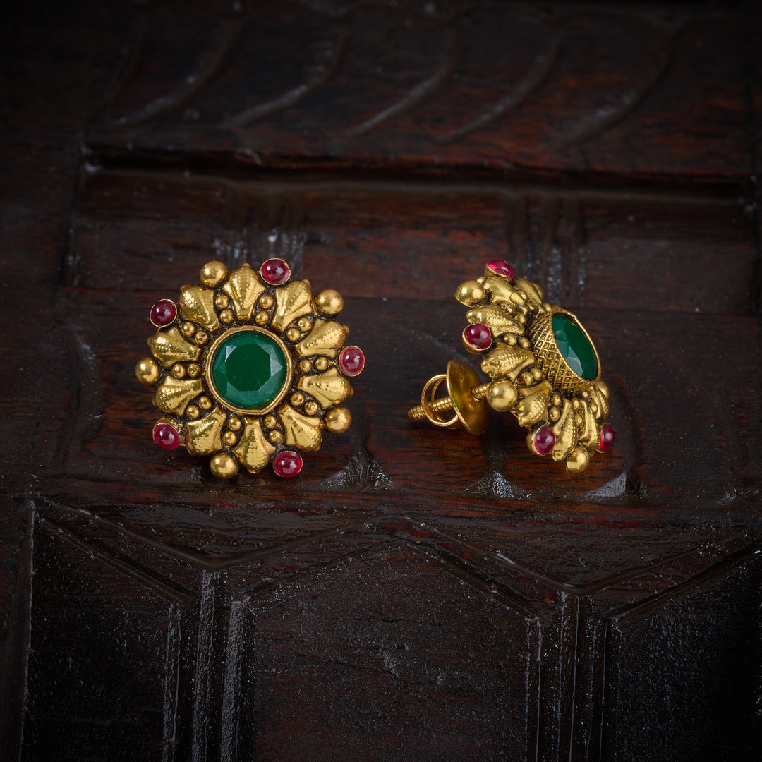 Meenal Pushpika Studs