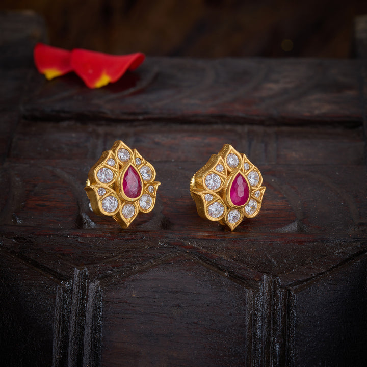 Pushkara Studs