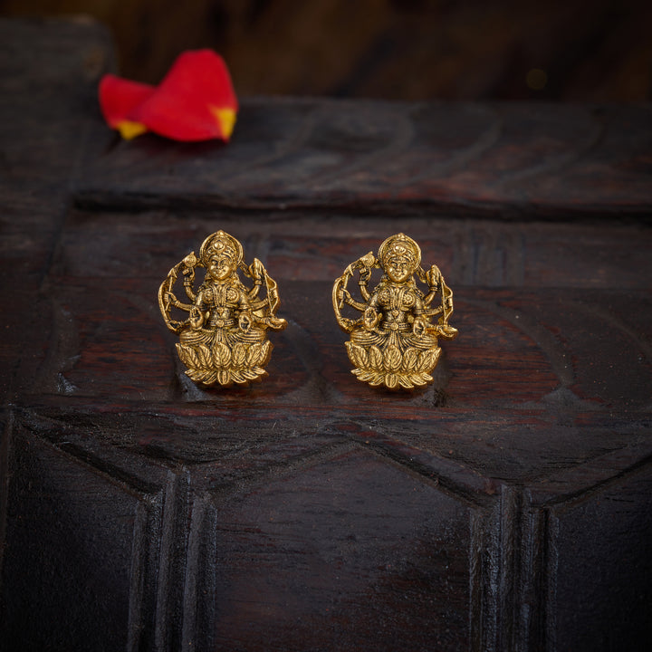 Mangala Jyoti Studs