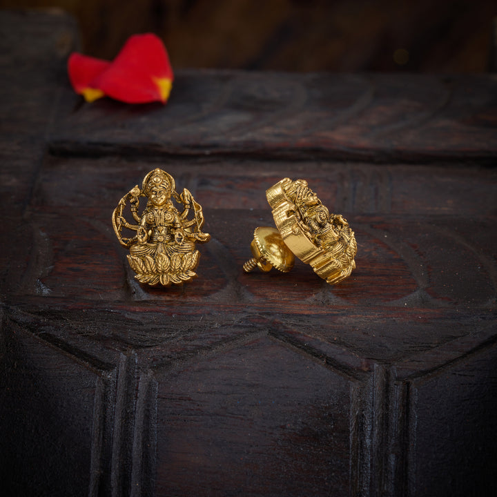 Mangala Jyoti Studs