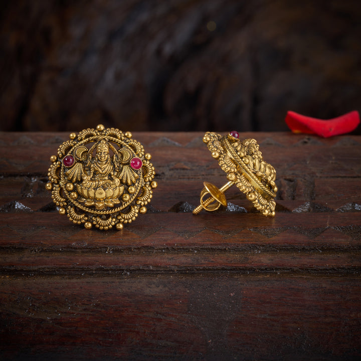 Shree Kamalambika Studs