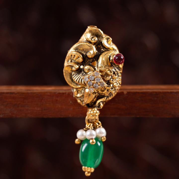 Morvilasita Studs