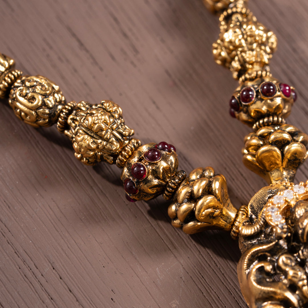 Vishesh Shree Short Necklace