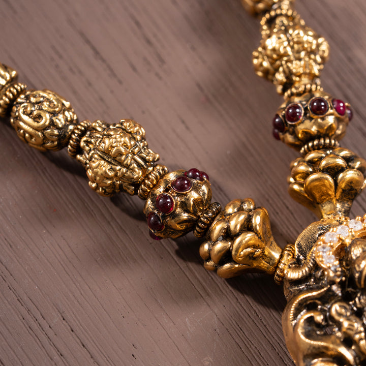 Vishesh Shree Short Necklace
