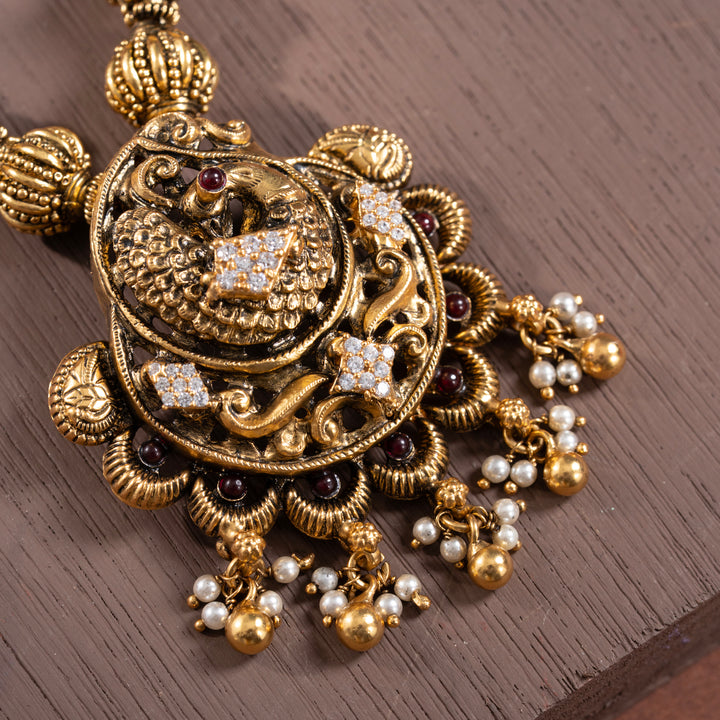 Mayura Sangita Short Necklace