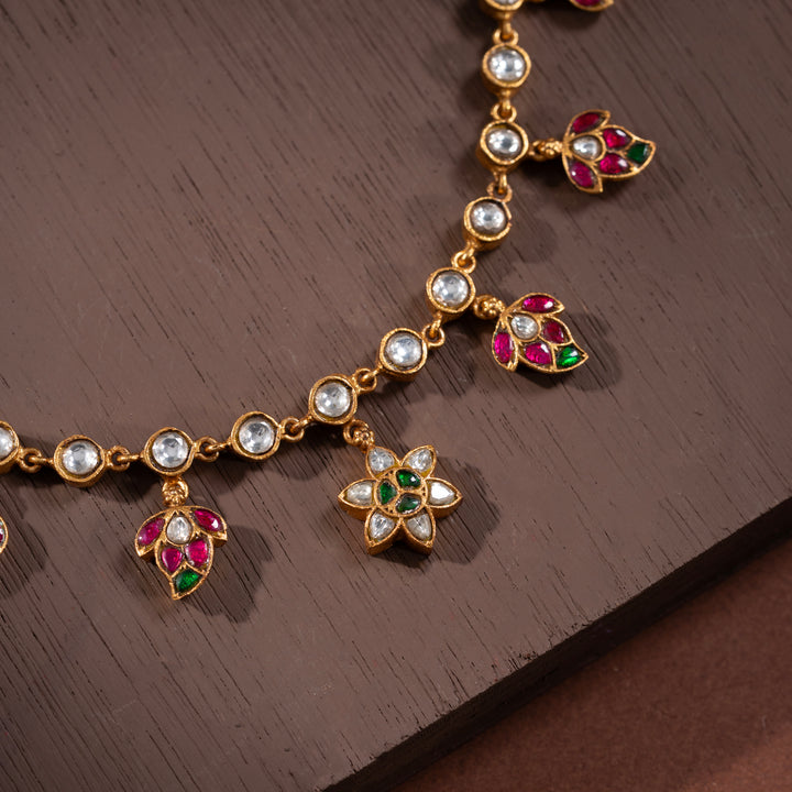 Aruna Phool-Ratna Short Necklace