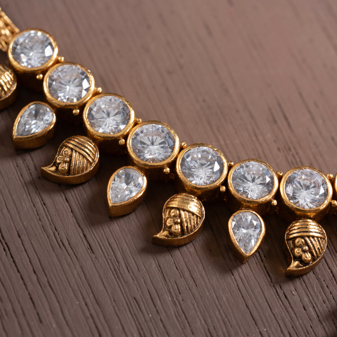 Lakshmi Phooldan Short Necklace