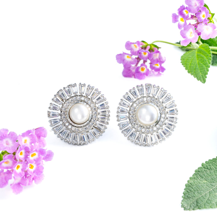 Mirador Pearl Studs
