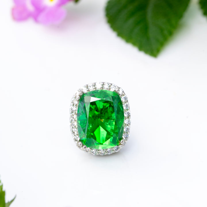 Diamerald Studs