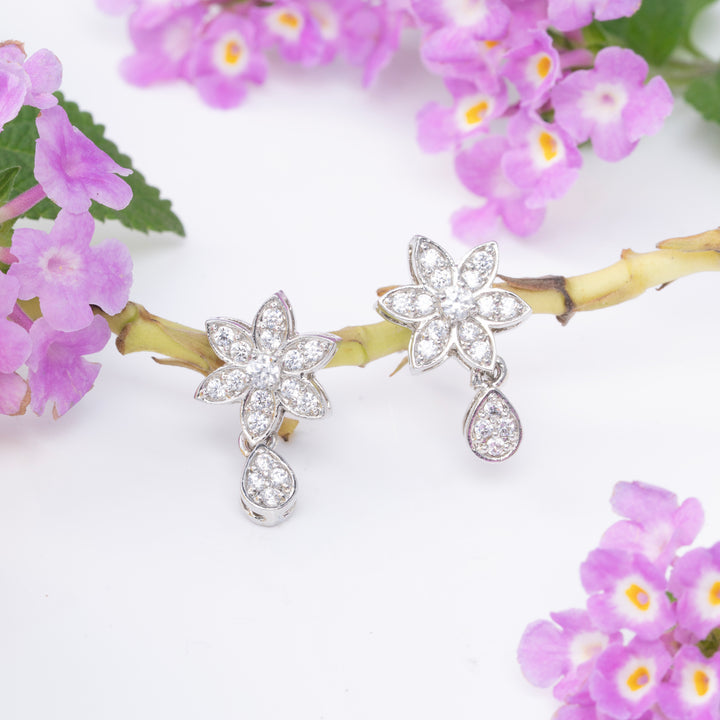Lustre Bud Studs