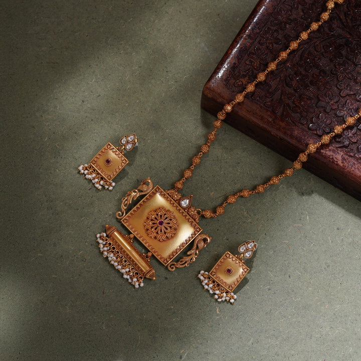 Tayatha Pearl Grace Necklace Set