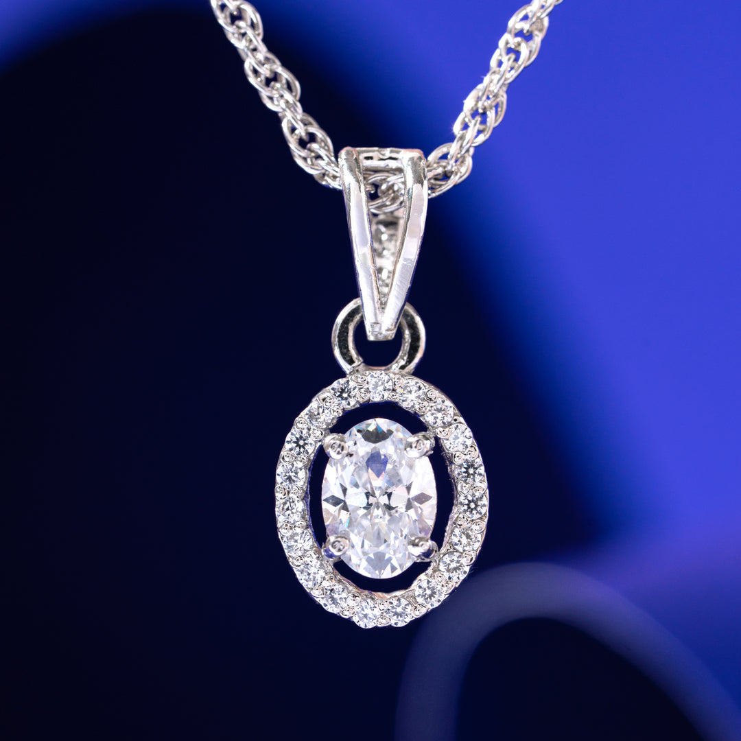 Ovaluxe Chain Pendant